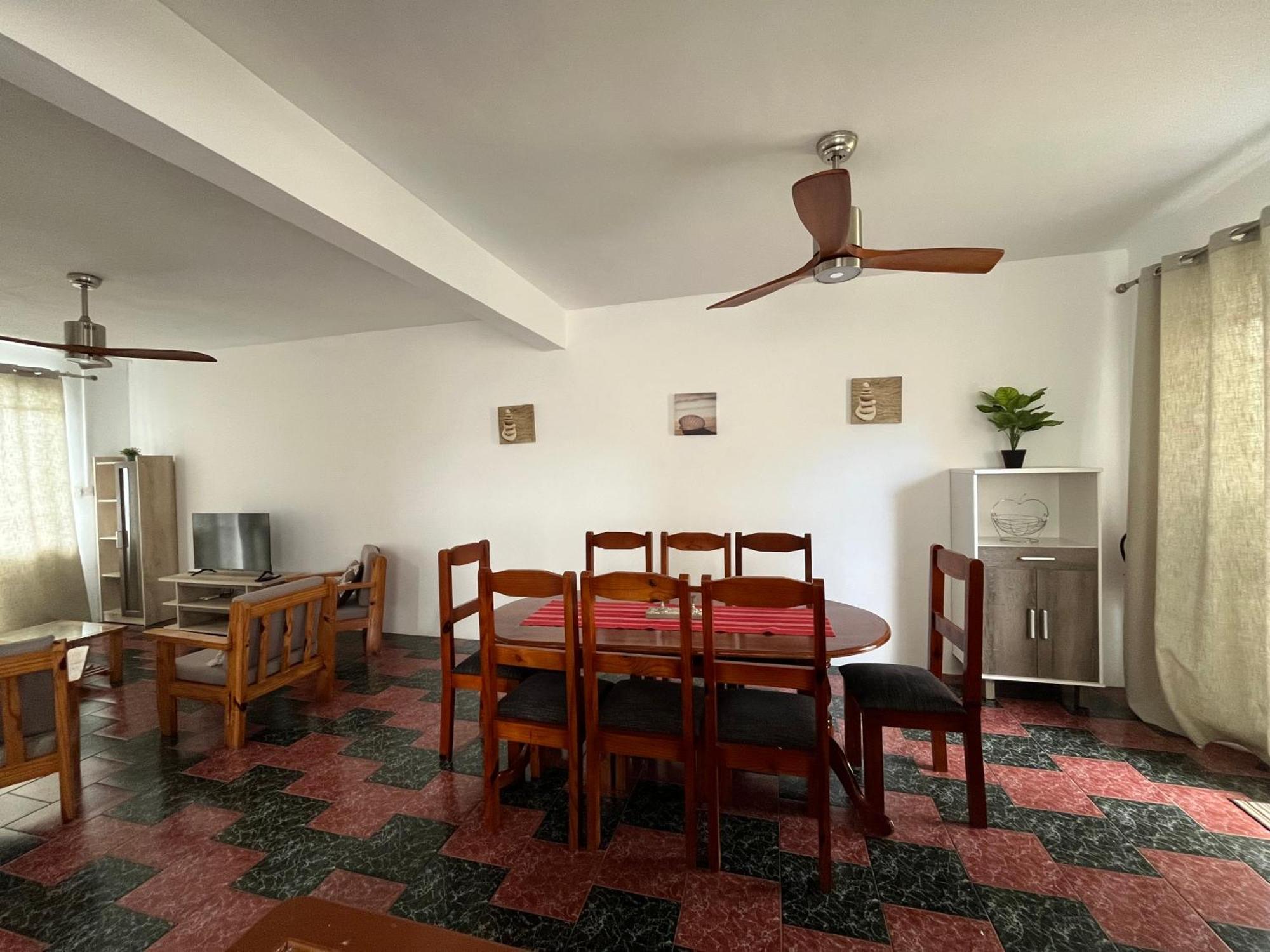 Tropical Retreats Apartment Flic en Flac Bagian luar foto
