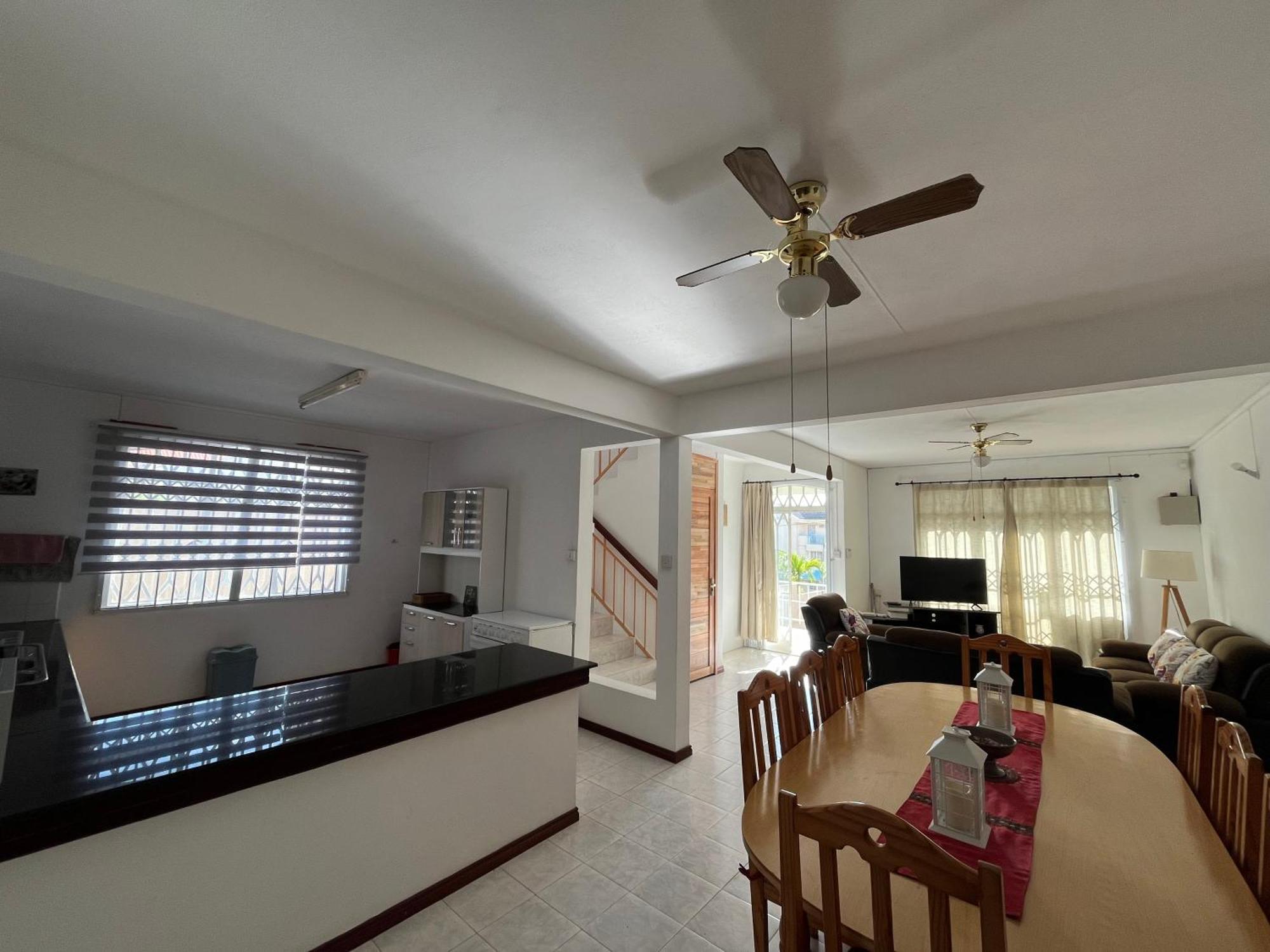 Tropical Retreats Apartment Flic en Flac Bagian luar foto