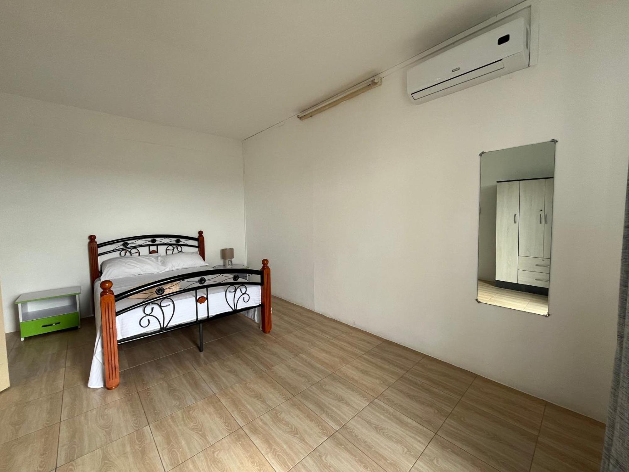 Tropical Retreats Apartment Flic en Flac Bagian luar foto
